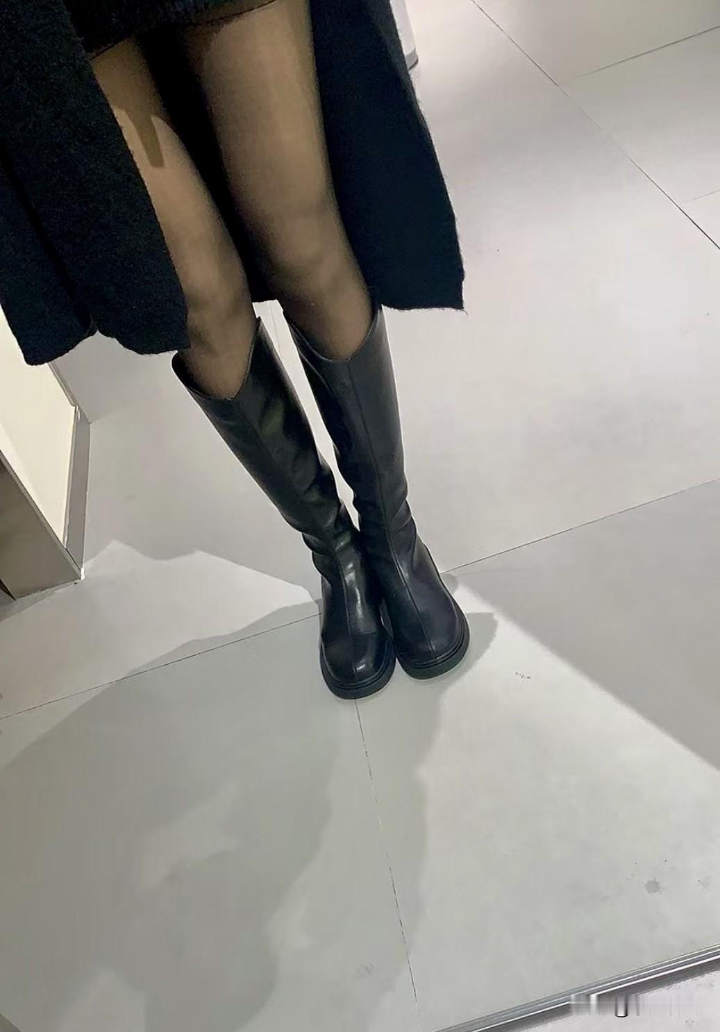 汗脚冬天怎么办？有汗脚的吗？你们都是怎么度过冬天的呀？穿了袜子脚一走路或稍