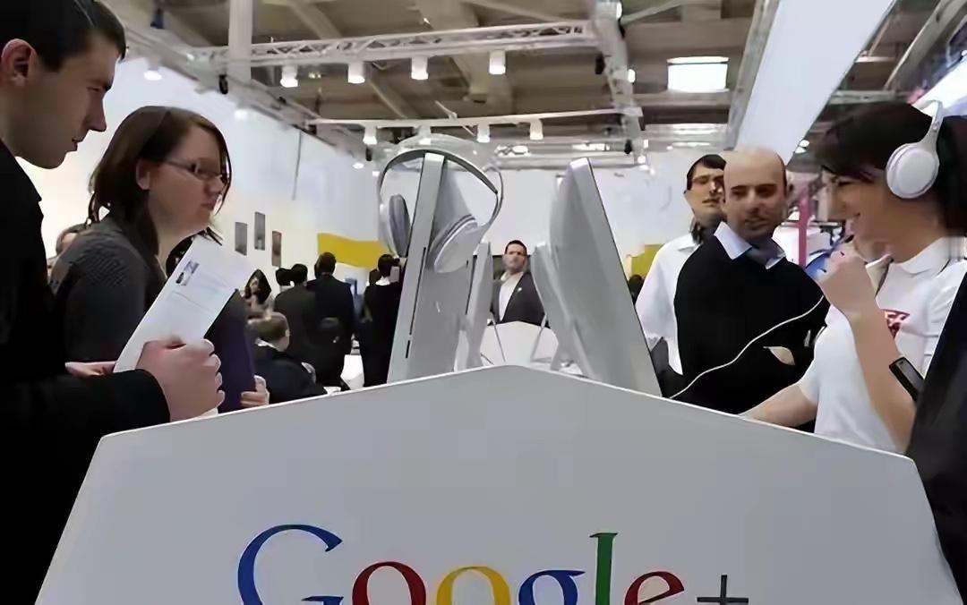 2024年12月9日，谷歌丢了一颗＂炸弹＂。新一代量子计算芯片Willow正式亮