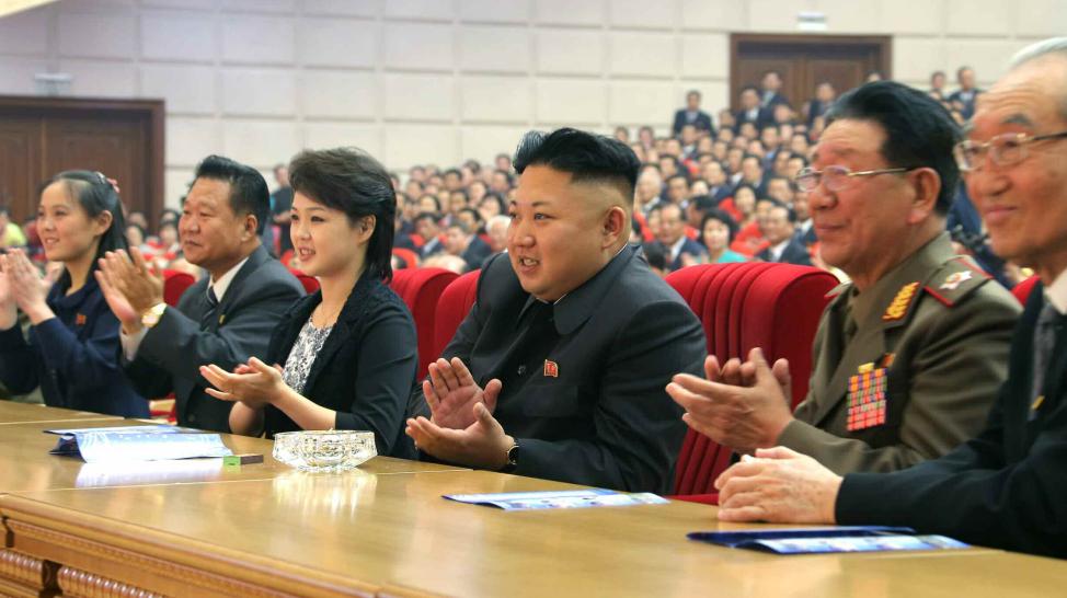 金正恩确定不出席，由崔龙海出席。当地时间5月5日，朝鲜方面对外宣布，俄罗斯举