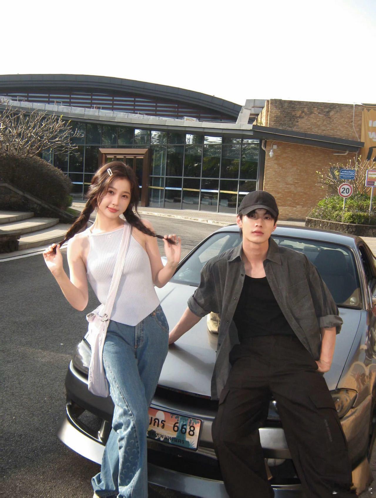 开家长会的也可以是老公救命！姜暮直接安排靳朝去学校开放日的操作太绝了！这扑面而