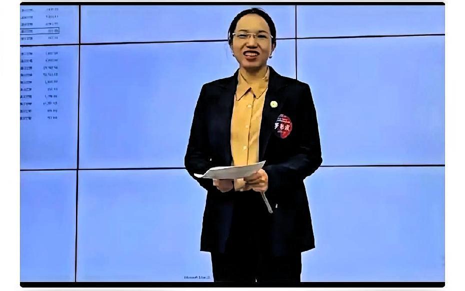 万万没想到！被公安局政委女儿顶替上大学的罗彩霞，如今竟成了替人讨公道的律师！