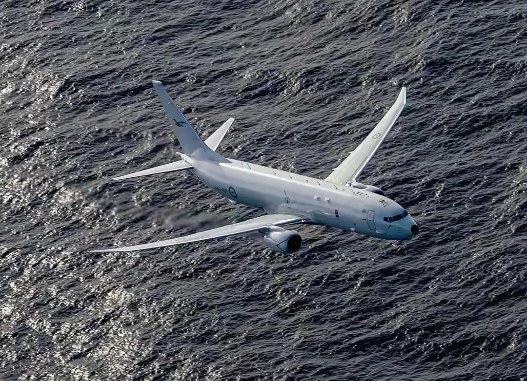 澳军机悍然入侵中国西沙领空！南部战区雷霆驱离，中方正告：立即停止挑衅！惊心动