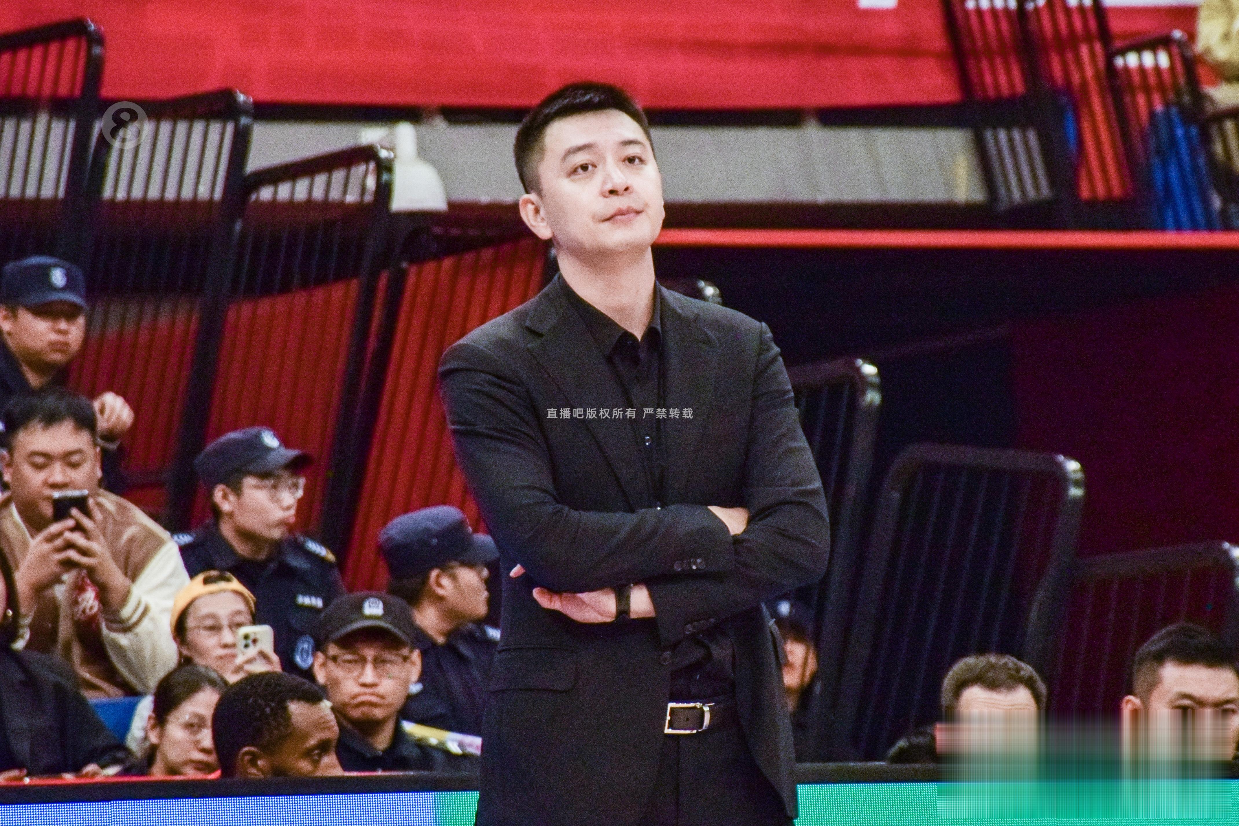 篮协官方: 辽宁vs北京连罚6球 裁判多给1罚 最后2分钟前本可纠正