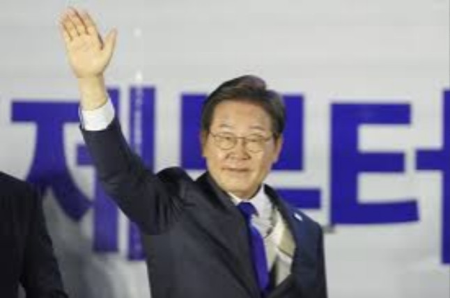 突发，韩国再次传来新消息韩国政坛近日迎来了一个新鲜事。韩国总统李在明引用《西游
