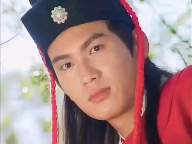 台版《包青天》〖最帅展昭〗去世！不知道今年10月份是咋回事儿，先是鲁迅的侄孙、