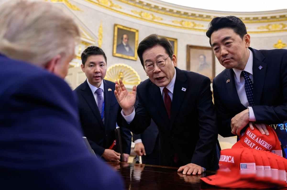 李在明访华必定盛况空前，韩国财阀4大少主全部到齐最近韩国政商两界挺忙的，总统李