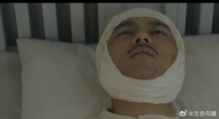 心疼吴不顾，童年满是殇在《人生若如初见》里，吴不顾小朋友太让人心疼了。生父、养父