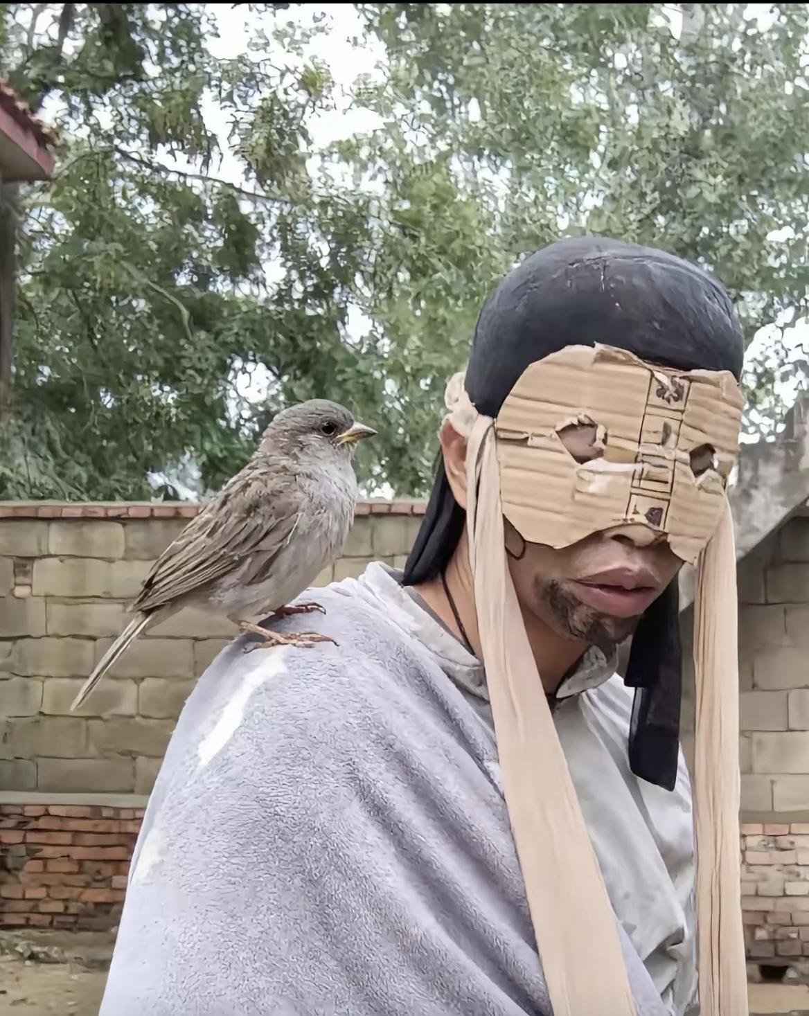 我像神雕大侠吗？[捂脸哭]