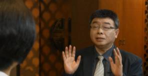 国民党，恐怕真的没救了。就在党内唯一的“战将”郑丽文，民调高涨之际，岛内专家邱毅