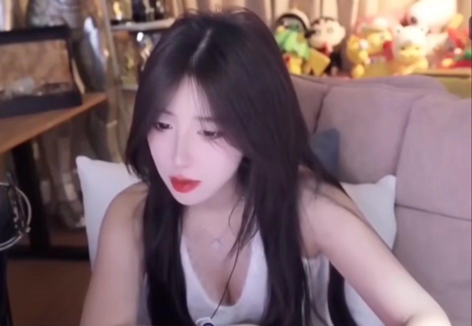 呆妹：宝可梦虽然我不是第一次参加，我能承受住这种强度，但是我承受不住因为我把别人