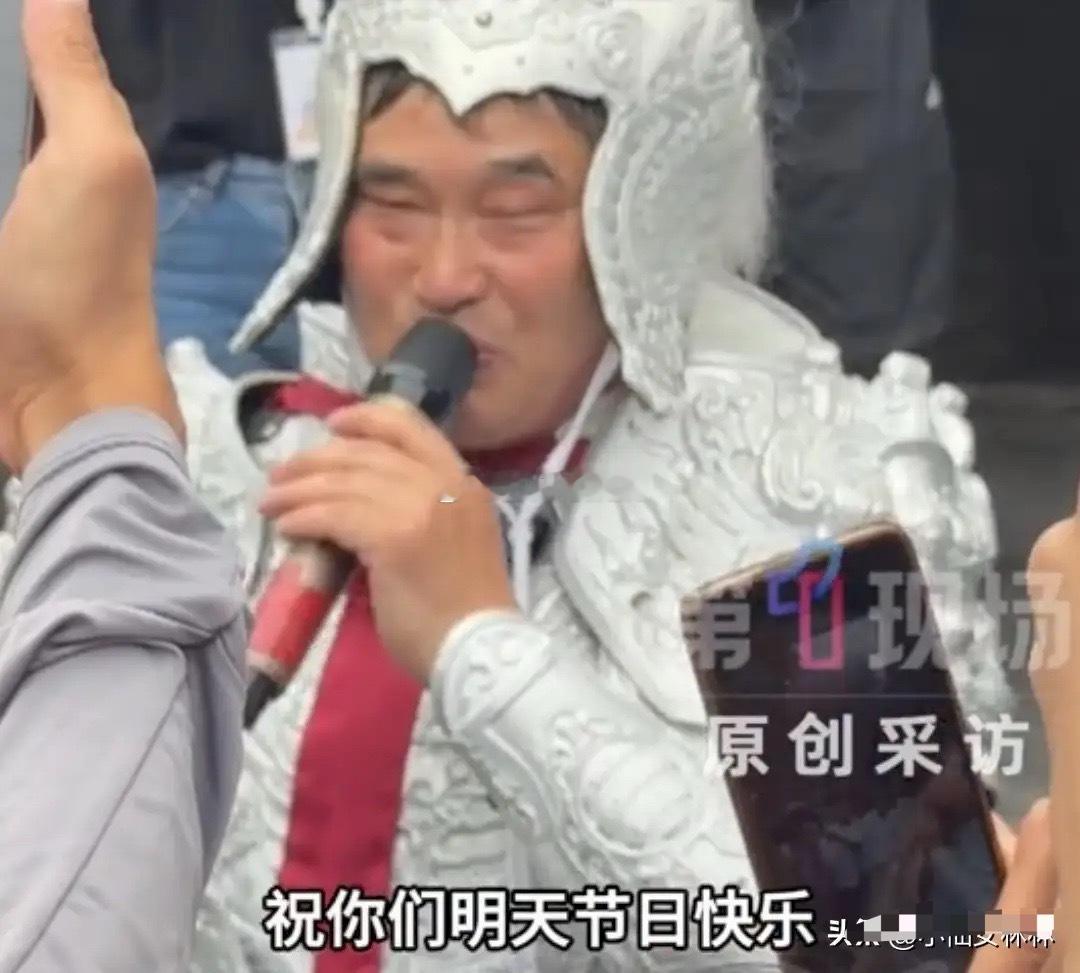 朱之文有没有文化，我不评价，但有一点不得不服，那就是他这个人背了很多祝福话术，脱