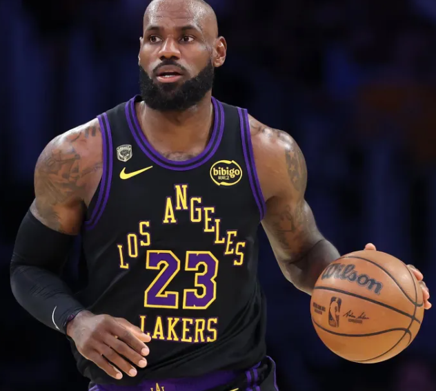 据ESPN的NBA记者AnthonySlater的报道：如果湖人放任勒布朗-