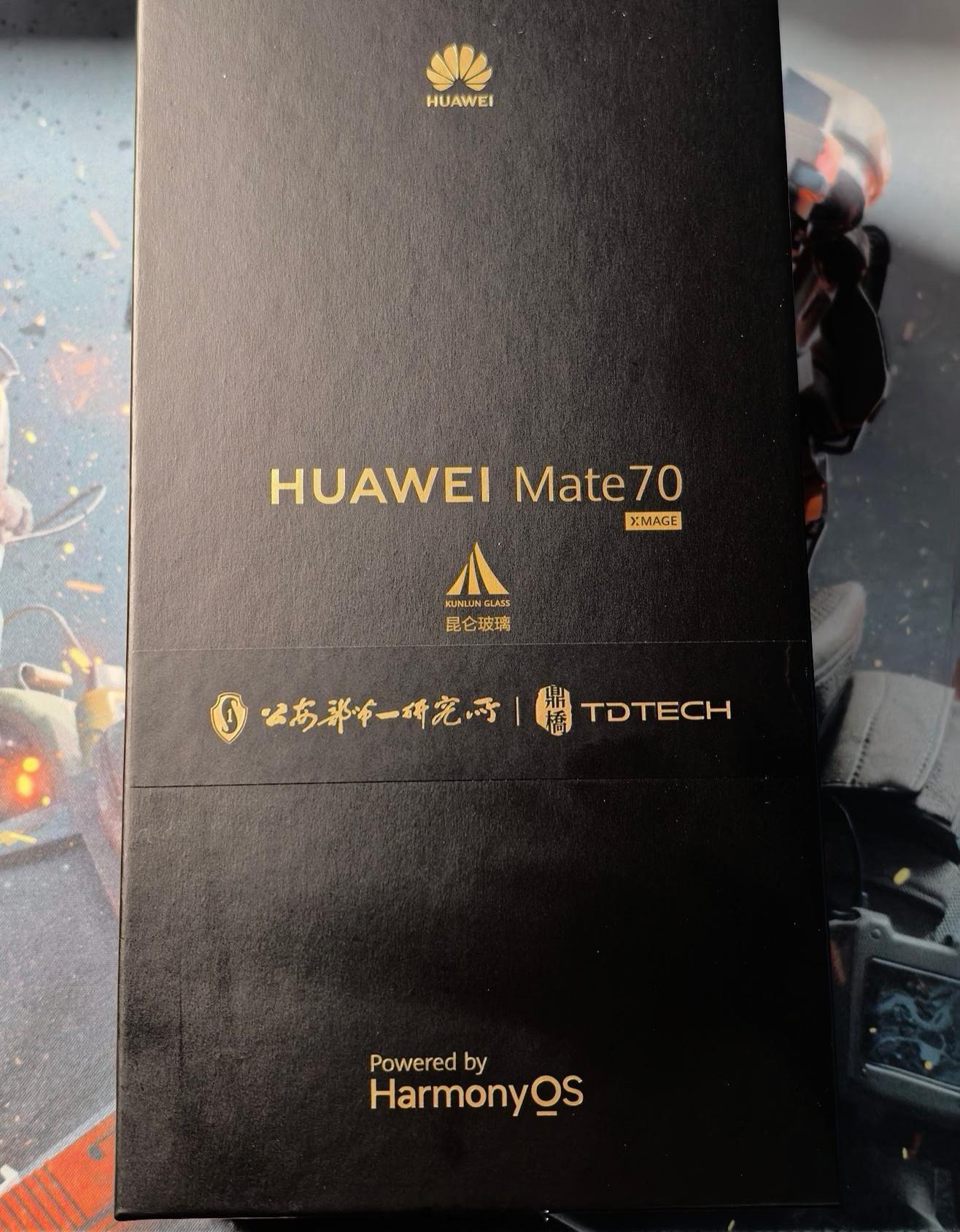 鼎桥哥多少有些坏，搞抽象你可以调侃一下，这样确实能起号，但你天天阴阳怪气去黑鼎桥