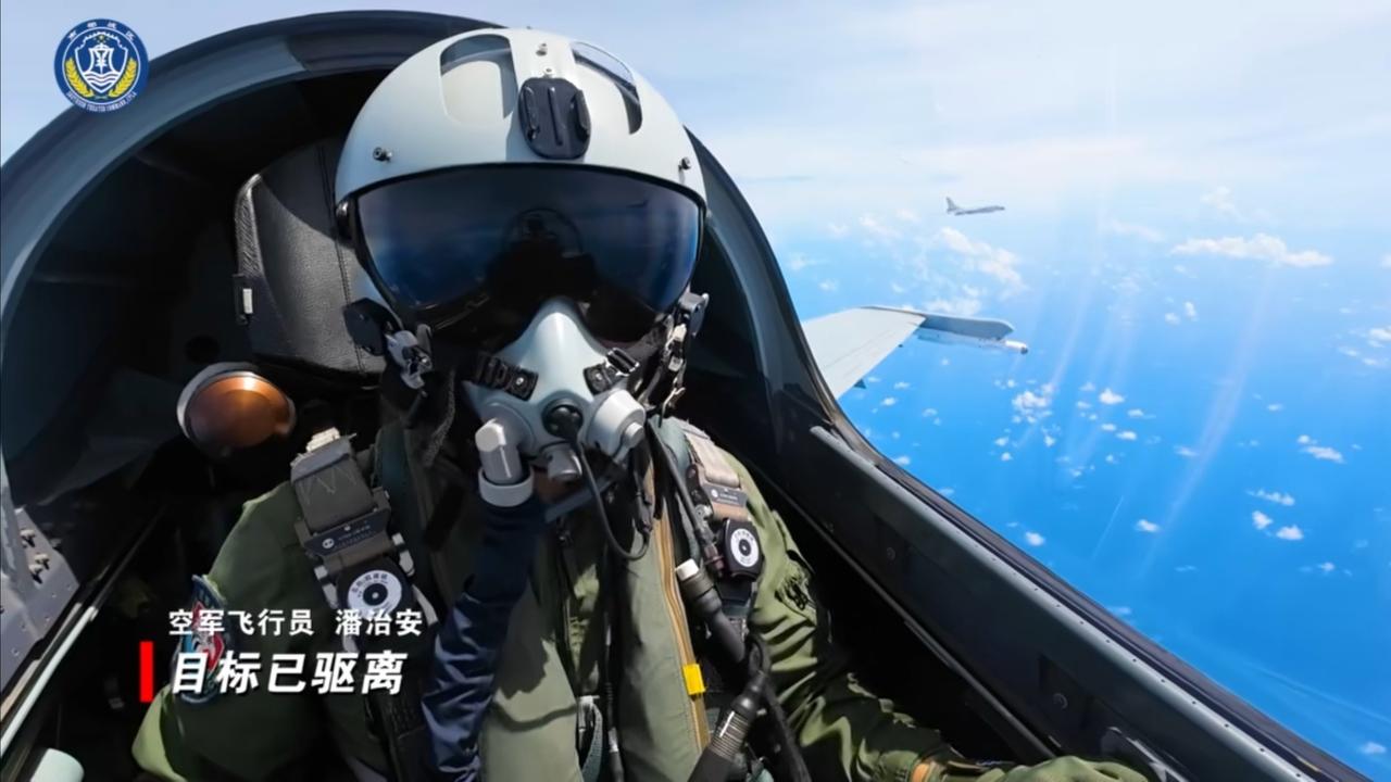 🌞玩脱了？解放军发兵黄岩岛，美日抓紧布局，10天后或有大动静？南海黄岩
