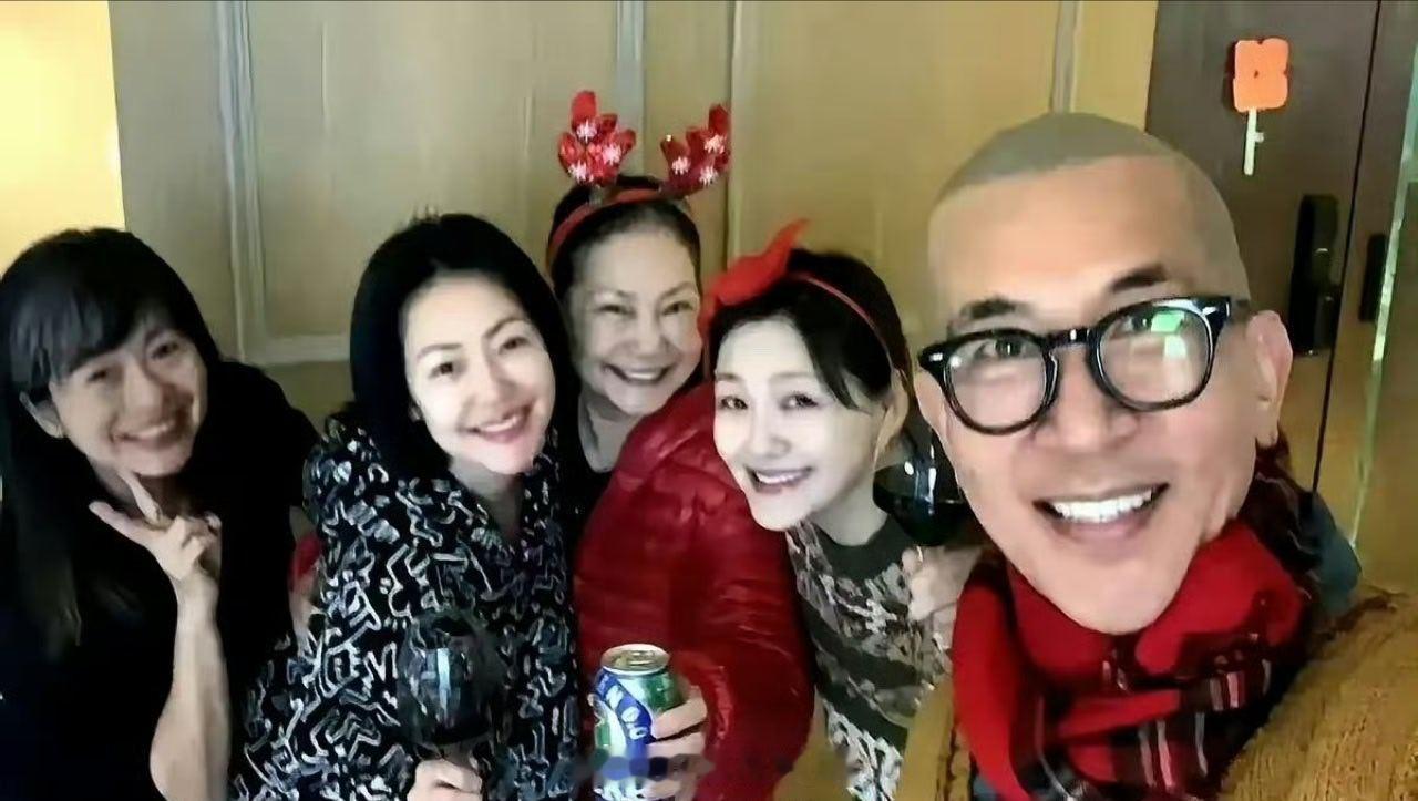 大S女儿注销ins账号S家代表了某些台湾人的真实想法，她们爱美国，爱日本，甚