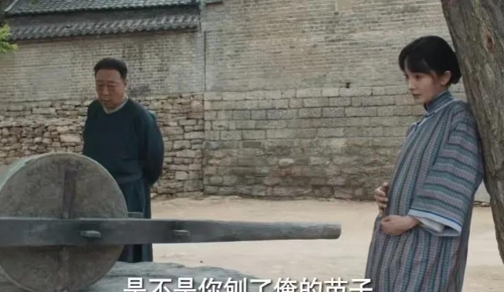 《生万物》第25集预告:宁绣绣决定在地里种药材，结果却发现地里的药苗子被人给刨