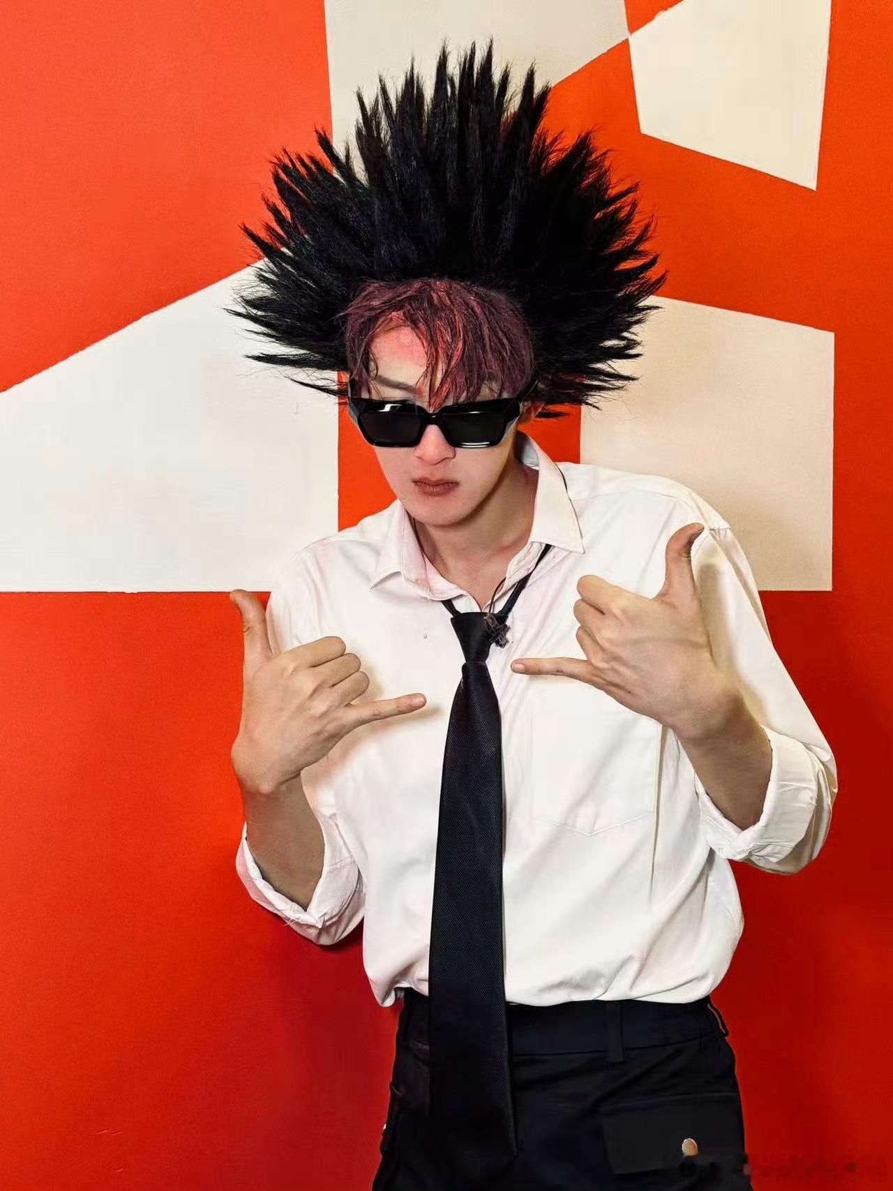 哈哈哈哈檀健次的爆炸头💥