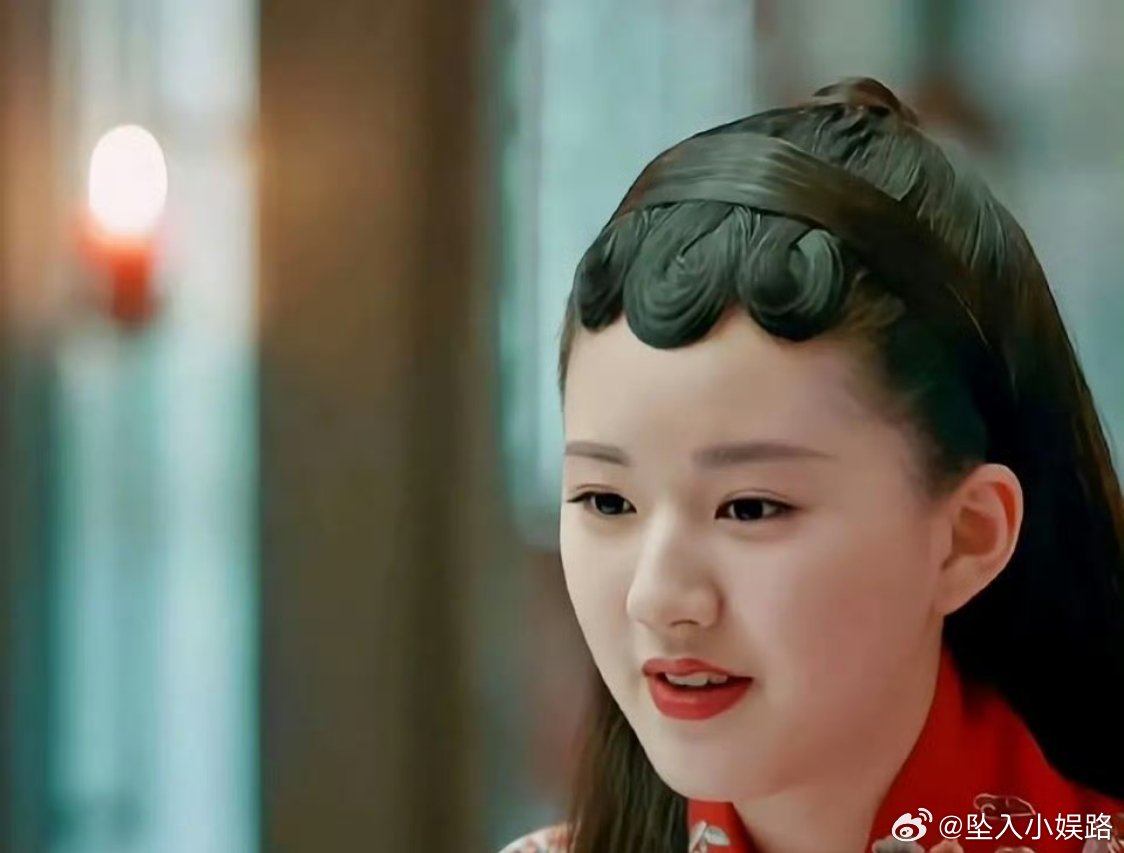 原来娃娃脸现在瓜子脸谁还没说赵露思do过