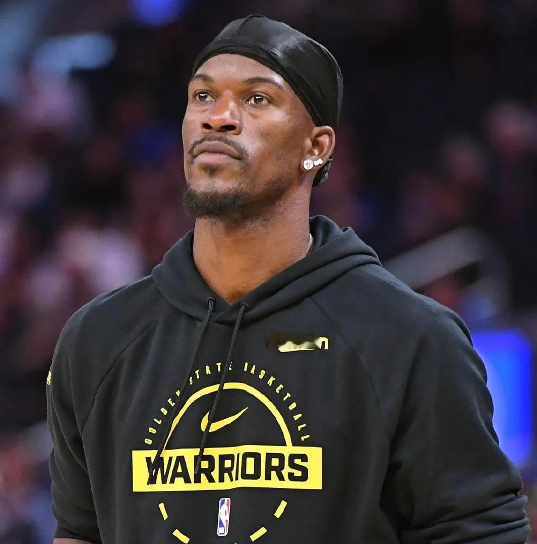 巴特勒就适合带有脑子的替补有了巴特勒之后，真觉得格林的作用越来越低了，已经失去