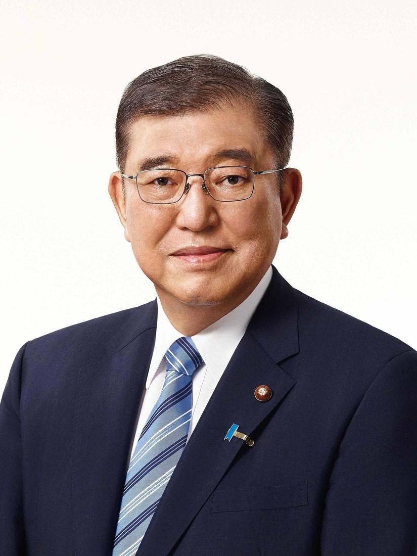 石破茂面对记者追问时曾直言：“日本若偷袭中国，会重走当年日本偷袭珍珠港的老路的苦