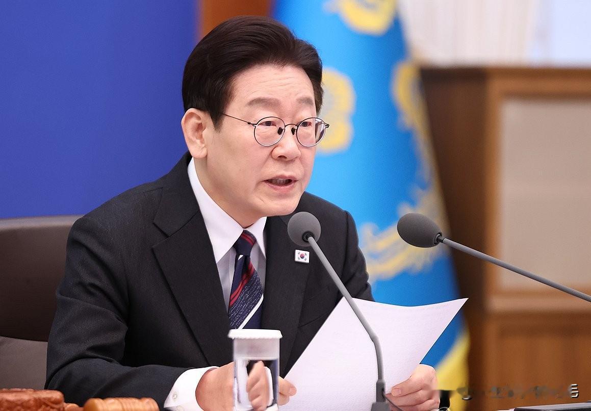 2月26日，韩国发布的全国指标调查显示，总统李在明的国政支持率达到67%，较上一