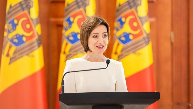 泽连斯基签署了允许向其他国家派遣乌克兰武装部队的法案，消息人士称此举意味着乌克兰