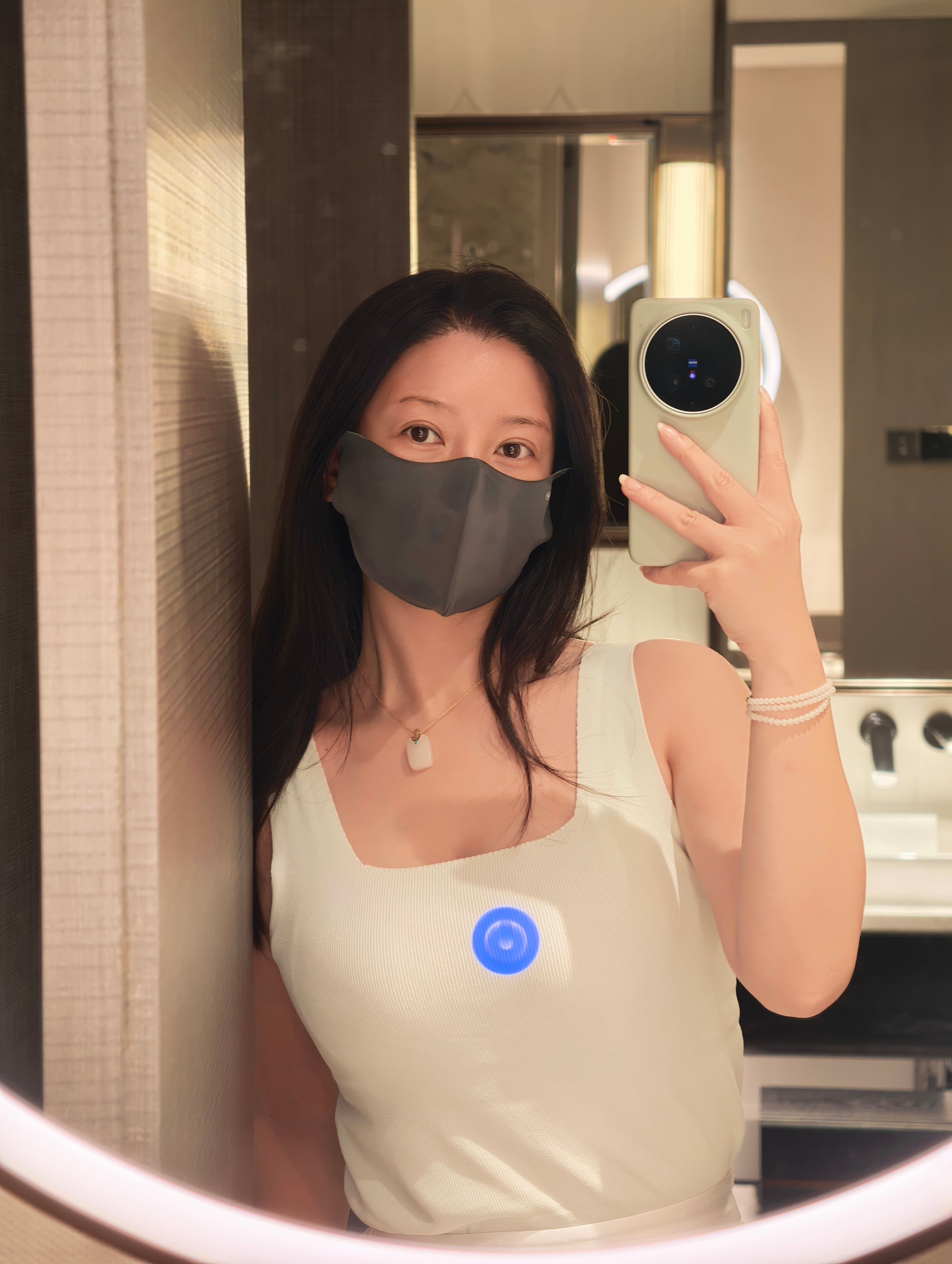 到北京啦今天又入住通州皇冠假日酒店我还挺喜欢这个酒店的现在酒店还推出了夜宵服务有