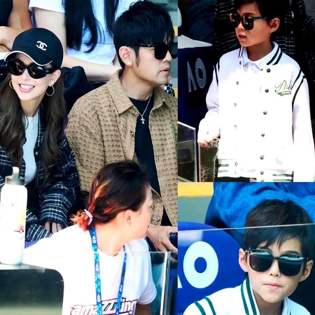 墨镜一摘，全网都炸了。周杰伦儿子正面曝光，8岁的Romeo让所有人倒吸一口气。