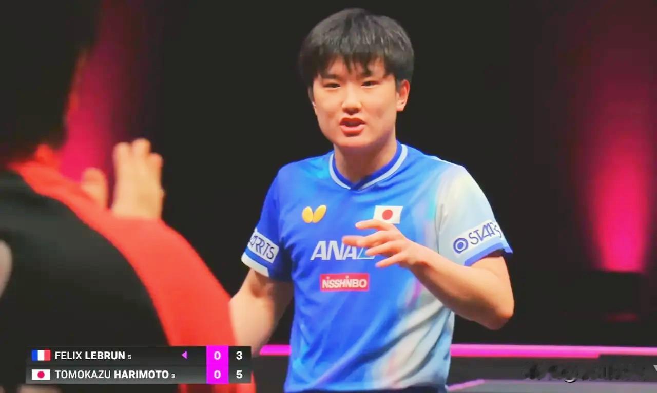 居然被喷了！我说张本智和打完球，经常跑去和教练交流，属于违规！结果有一群人说