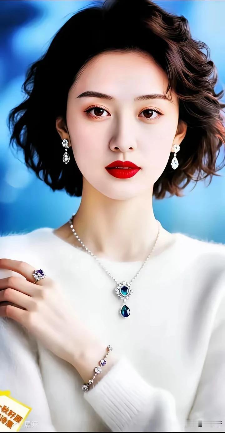 你我今生己暮年，何妨一笑坐庭前。半壶老酒听花落，