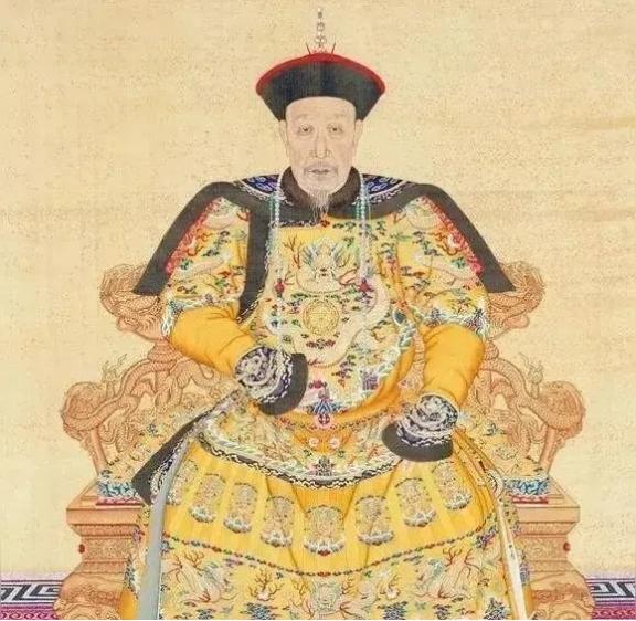 晚年的乾隆真的很糊涂吗？乾隆皇帝晚年时，已七十三岁，西北甘肃突然爆发回民起