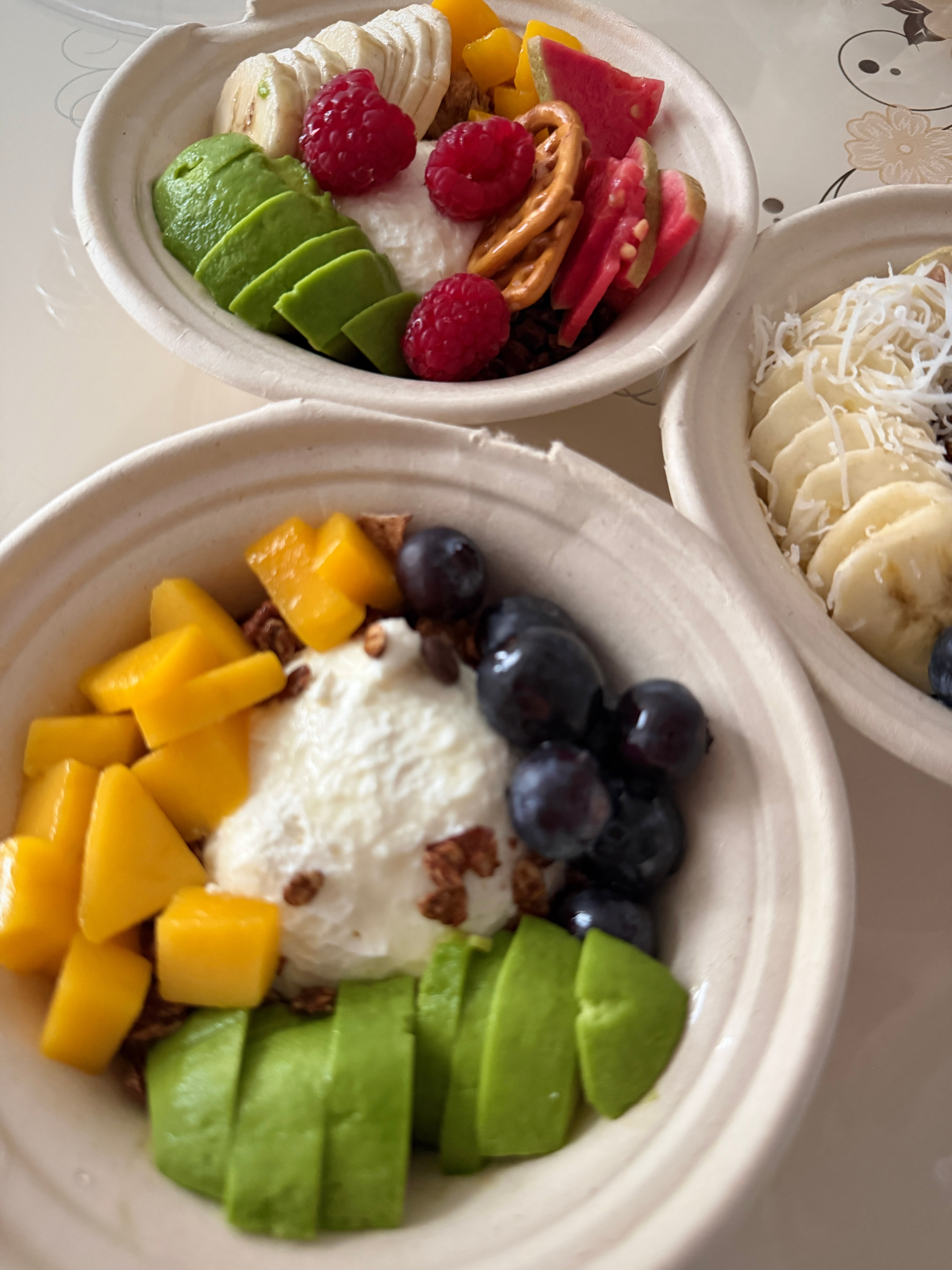 漂亮版的干噎酸奶也是炫上了！这个世界不能没有甜品🍮好好吃饭