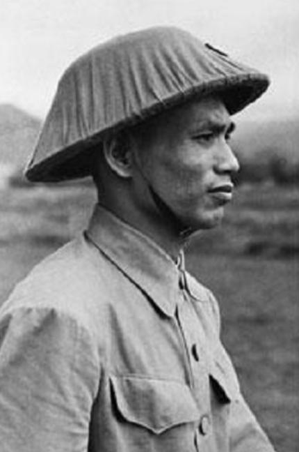 1979年拿下柬埔寨不久，文进勇在军中放狂话：“我要和中国碰一碰！”但很快，他就