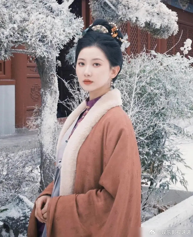 终于有人发现不对劲了，《兰香如故》里的大姐林绣莱根本不像表面看上去那么人畜无害，