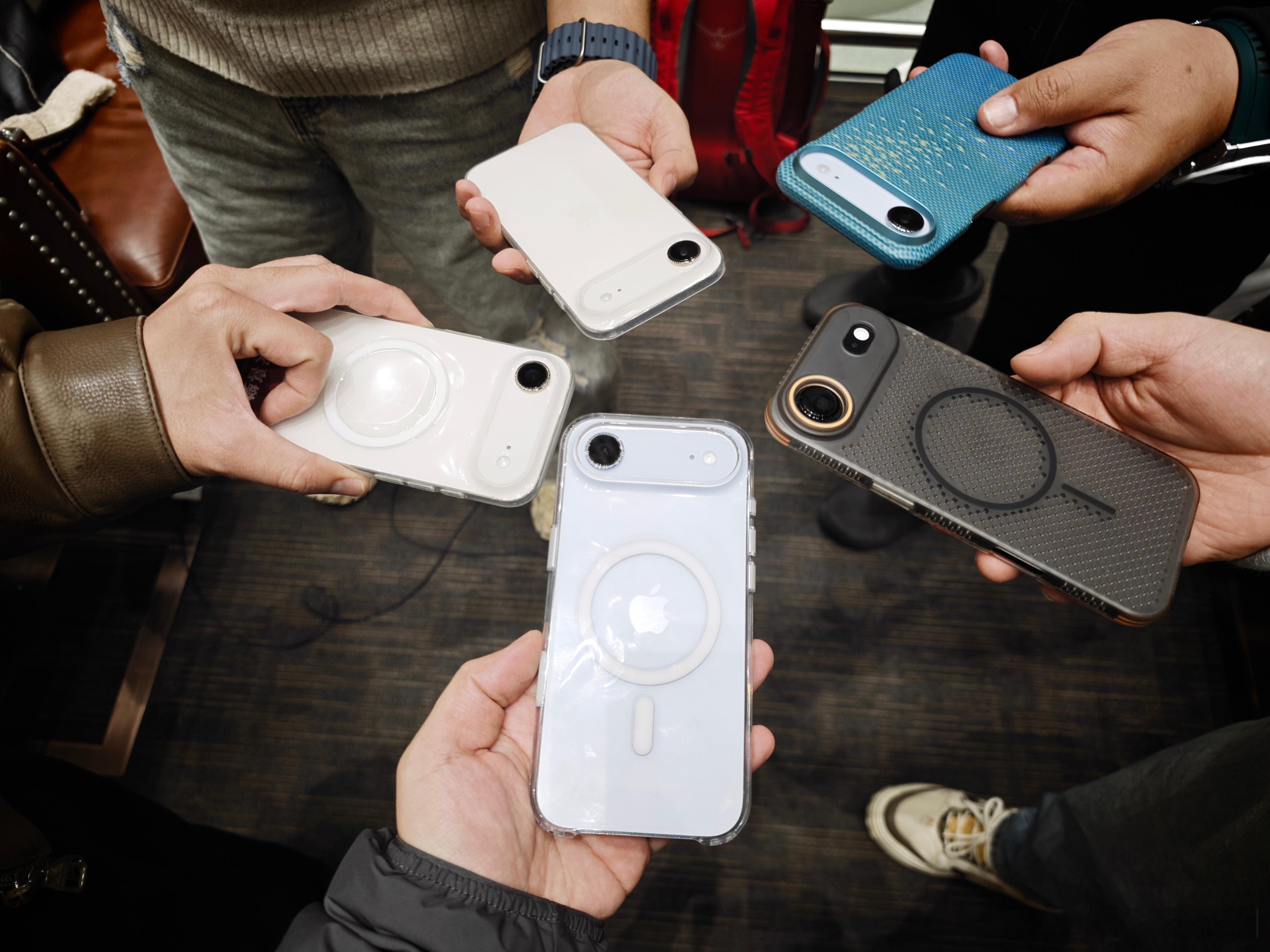 好家伙，机场休息室见了一堆朋友，结果用的都是Air啊北京·首都机场T3航站楼