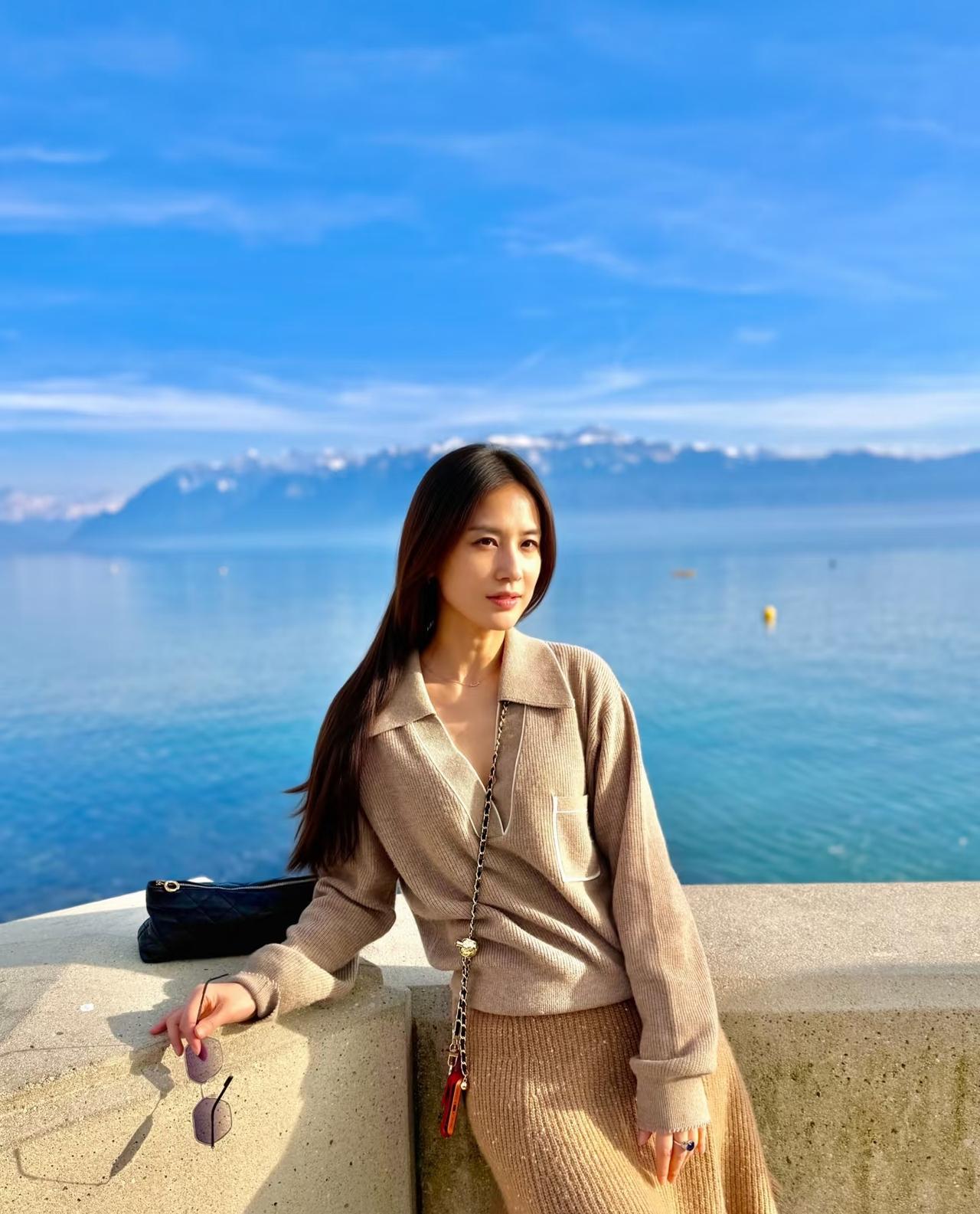 离婚后，黄圣依终于过上了自己想要的生活！连空气里都是自由洒脱的味道~这位曾经