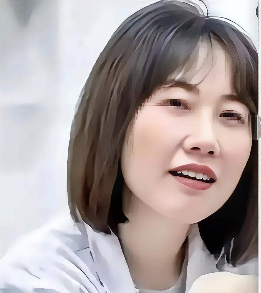 曾医生最新后续，并且传来了好消息，宣布会继续留在医院工作，为患者进行眼疾治疗