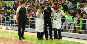 百万到手，回家过年！恭喜山东男篮CBA俱乐部杯赛季军，奖金100万。新外援琼斯本