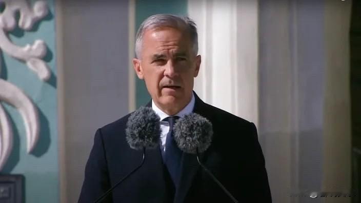 出手了！加拿大表态！来自彭博社消息，加拿大总理卡尼日前在记者会上对外宣布，对于