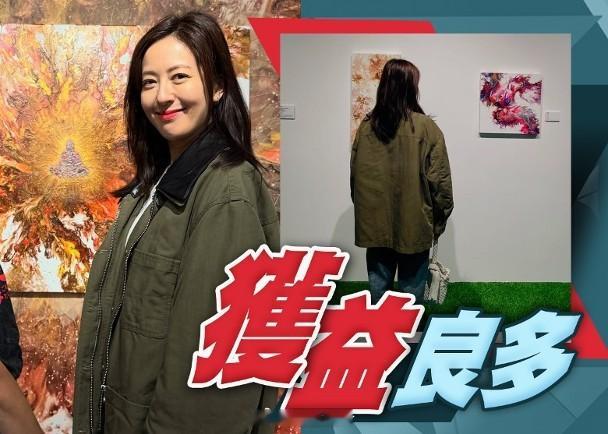 【On.cc】鄧麗欣畫展揭幕　唐詩詠先睹為快藝人鄧麗欣的畫展前日揭幕，向來熱愛藝