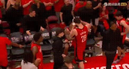 3:0，湖人若横扫火箭，全世界怕没一人能猜对！没有东契奇、没有里夫斯，是个球迷