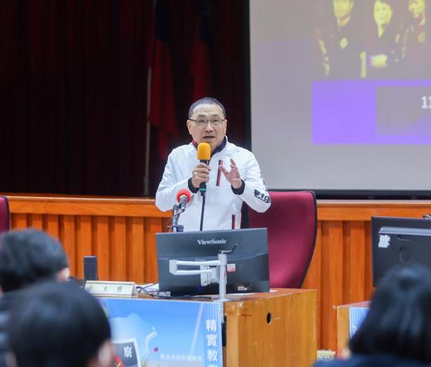 坐实侯友谊才是幕后话事人！李乾龙透露侯友宜“挂保证”会妥善处理新北市长人选问题