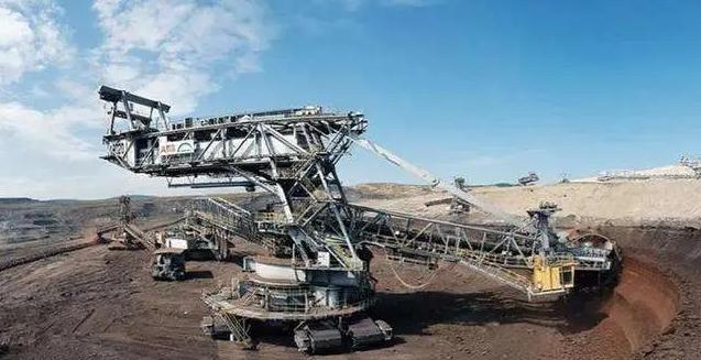 外蒙古可能重新回到中国怀抱，甚至连远东都可能归来！原因很简单——外蒙与远东早已和