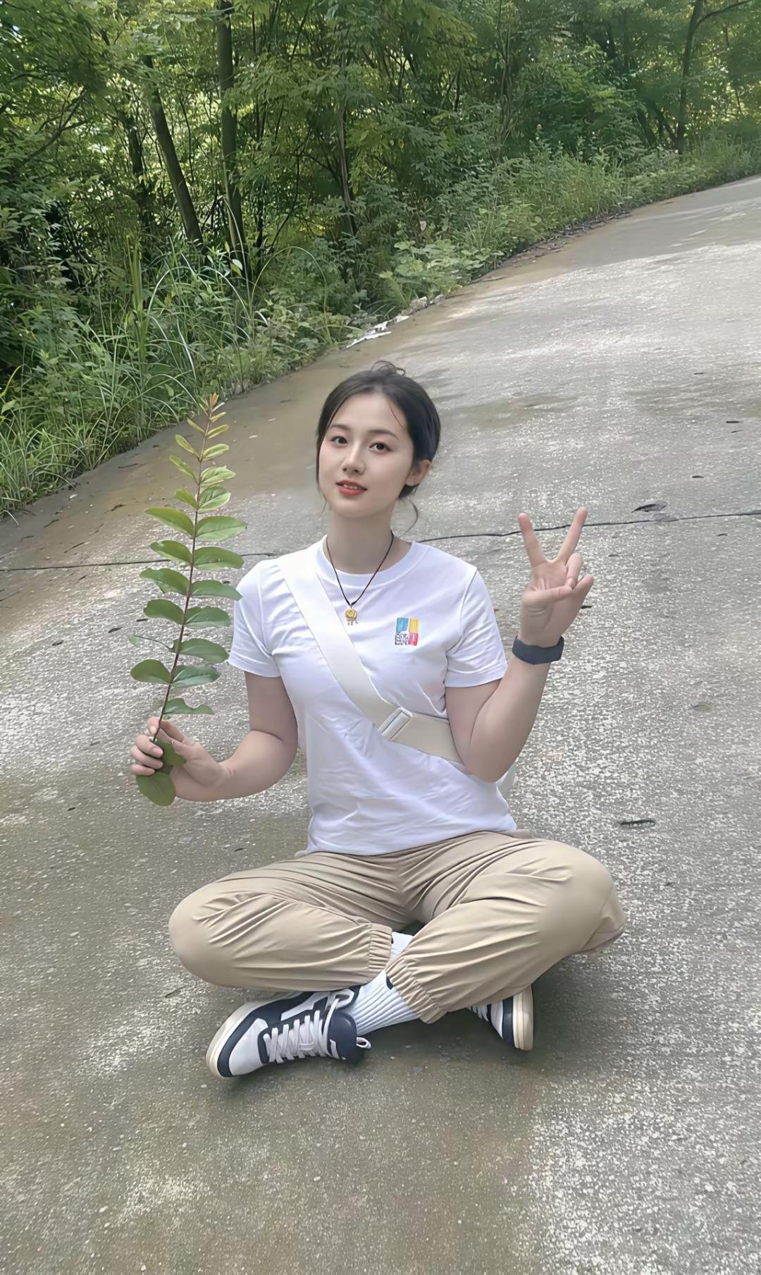 这段话简直就是迷茫者的一剂强心针。生活中，谁没经历过迷茫时刻呢？可能是工作上遭遇