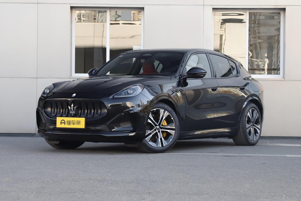 提车别立马贴膜！这些要点记牢1️⃣重中之重：先上牌再贴膜！▪️不管是窗膜