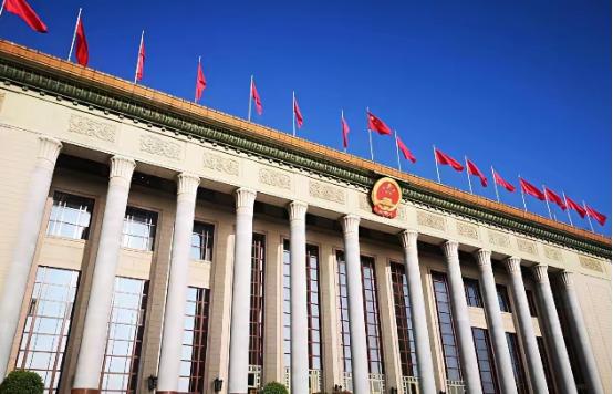 突破临界点！中国政府债务正式跨过100万亿关口，巨额负债去向引发全网热议。 