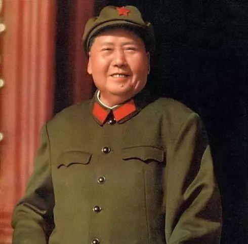 1973年，毛主席说要从军队中选出一名副主席，周总理毫不犹豫说出一个人的名字，毛