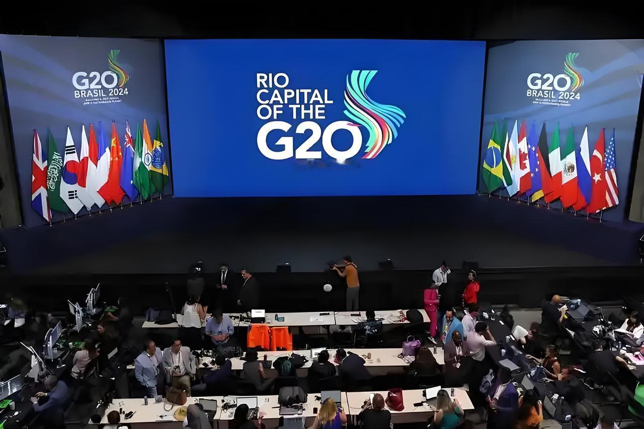 美国缺席又施压？G20首日就炸了！19国联手打脸霸权，这一幕太解气谁能想到，