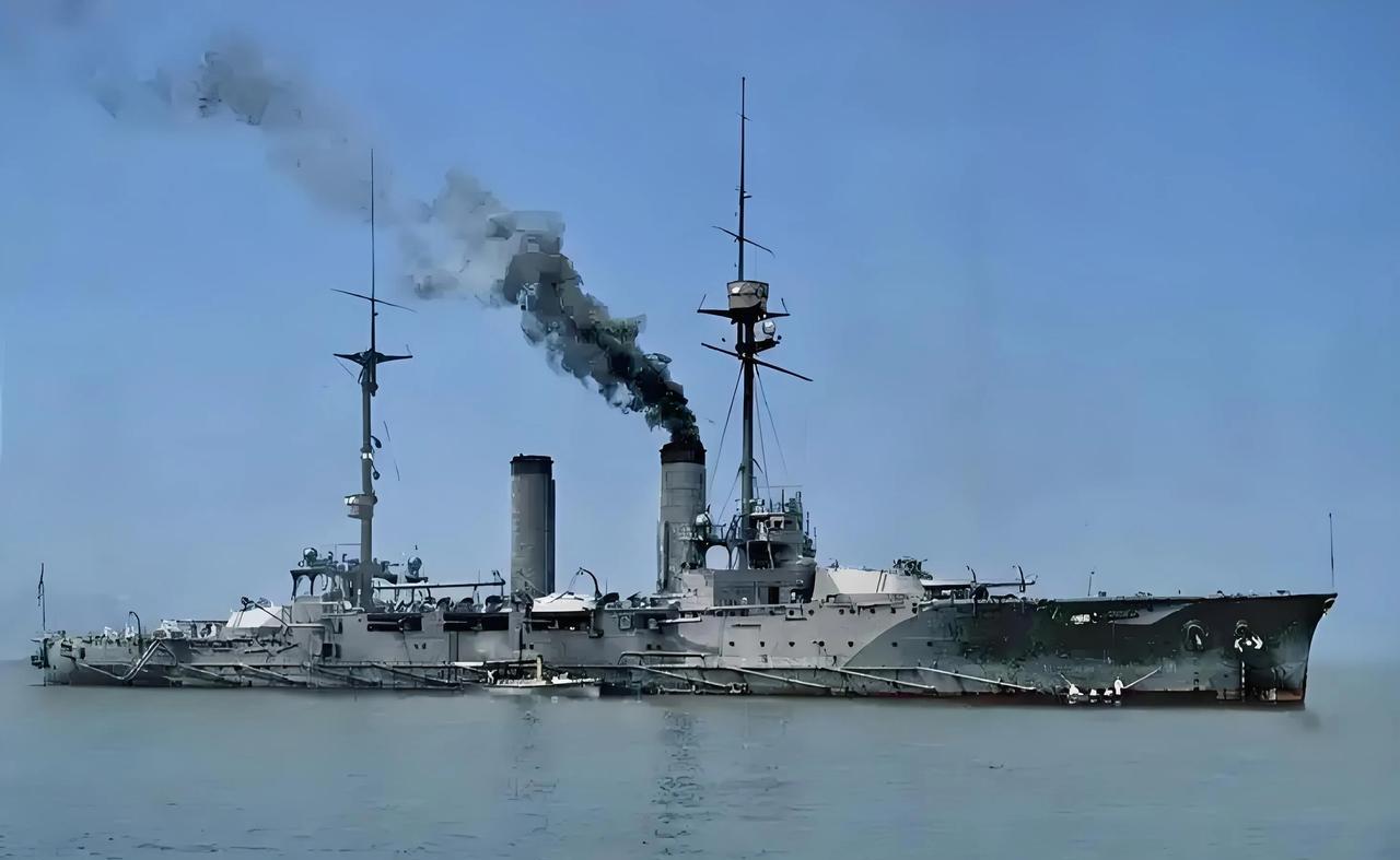 1907年，日就自己的吴工厂里制造出了排水量13750吨的巡洋舰筑波号，所用之钢