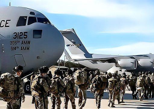 东风利器硬核破局！美国核打击妄想彻底破产，核格局迎来大反转美国长期依仗全球